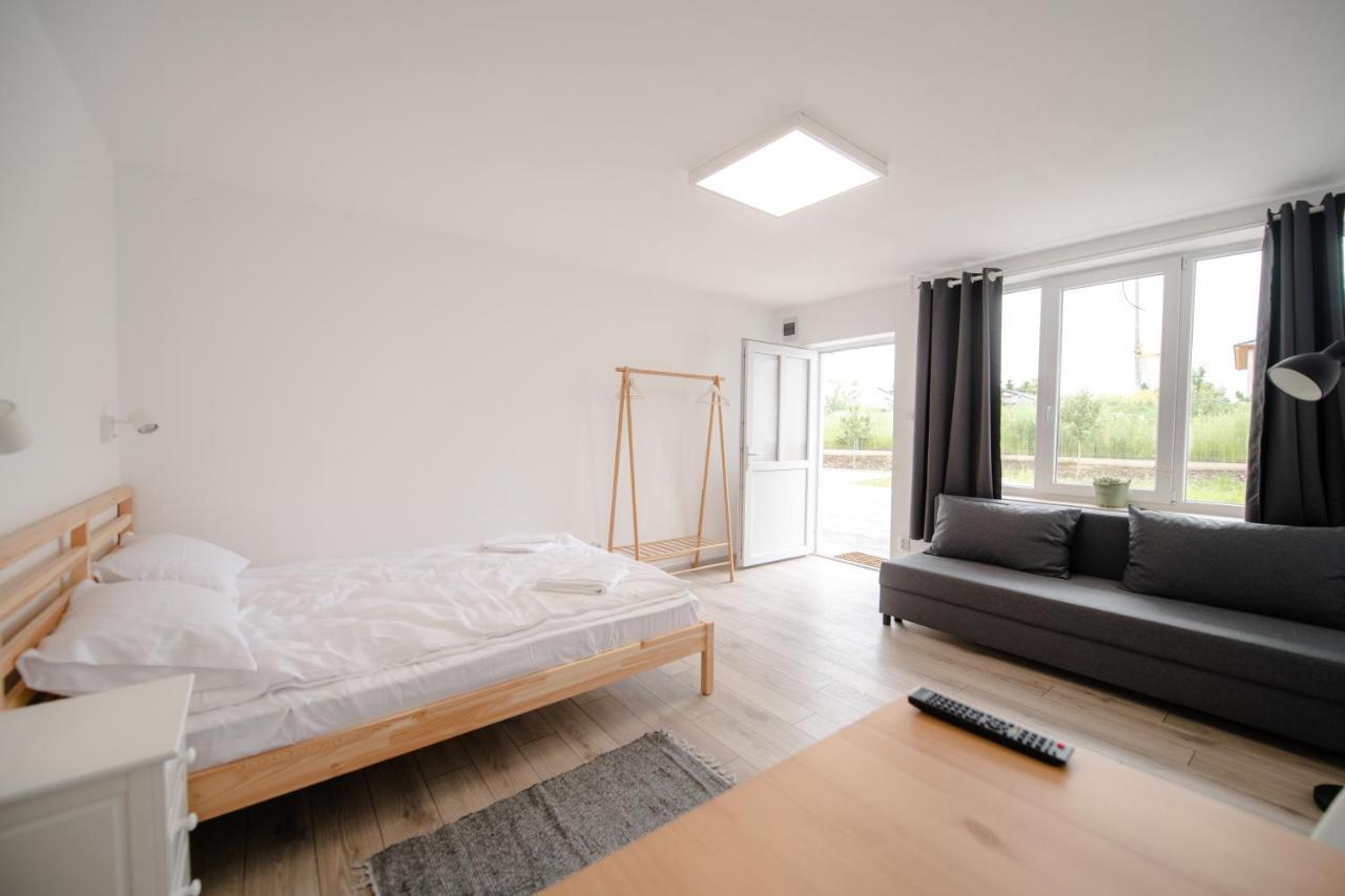 Pixel Guesthouse Tîrgu Secuiesc المظهر الخارجي الصورة