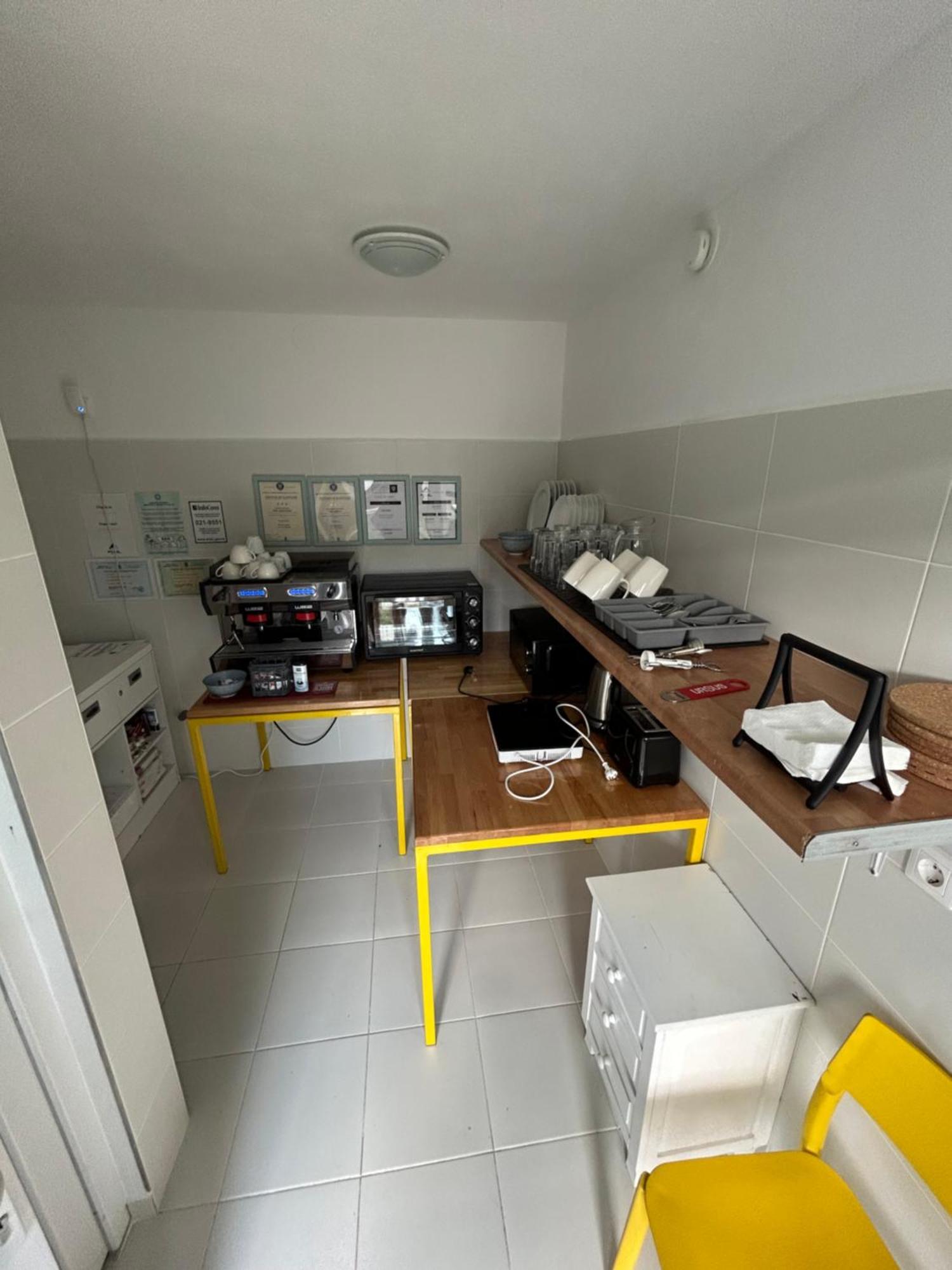 Pixel Guesthouse Tîrgu Secuiesc المظهر الخارجي الصورة